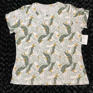 NINE WEST Women’s Essential Soft-Spun Short Sleeve Crewneck Tee